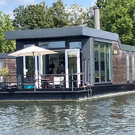 De Maasterp - Watervillage 16