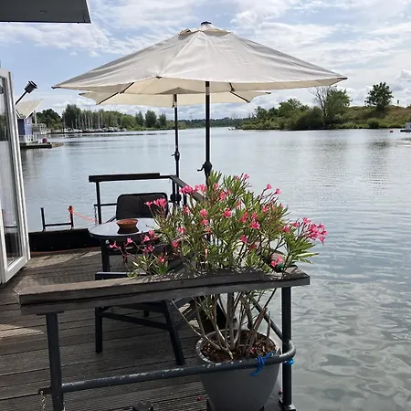 De Maasterp - Watervillage 16 Botel Ohé en Laak