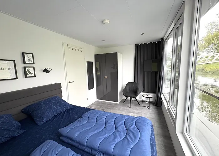 De Maasterp - Watervillage 16 Botel *