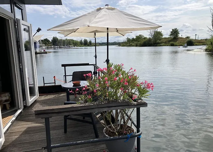 De Maasterp - Watervillage 16 Botel Ohé en Laak