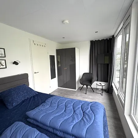 De Maasterp - Watervillage 16 Tekne *